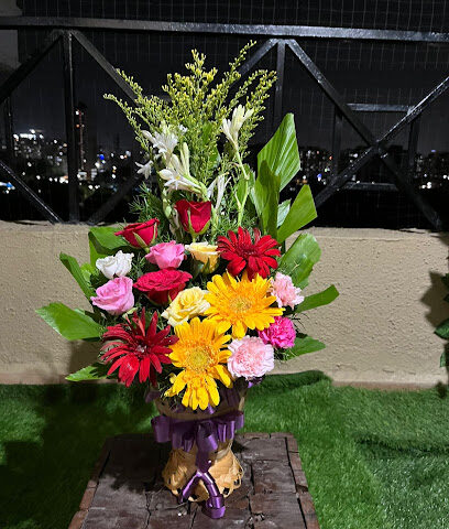 Om Sai Flowers Shop